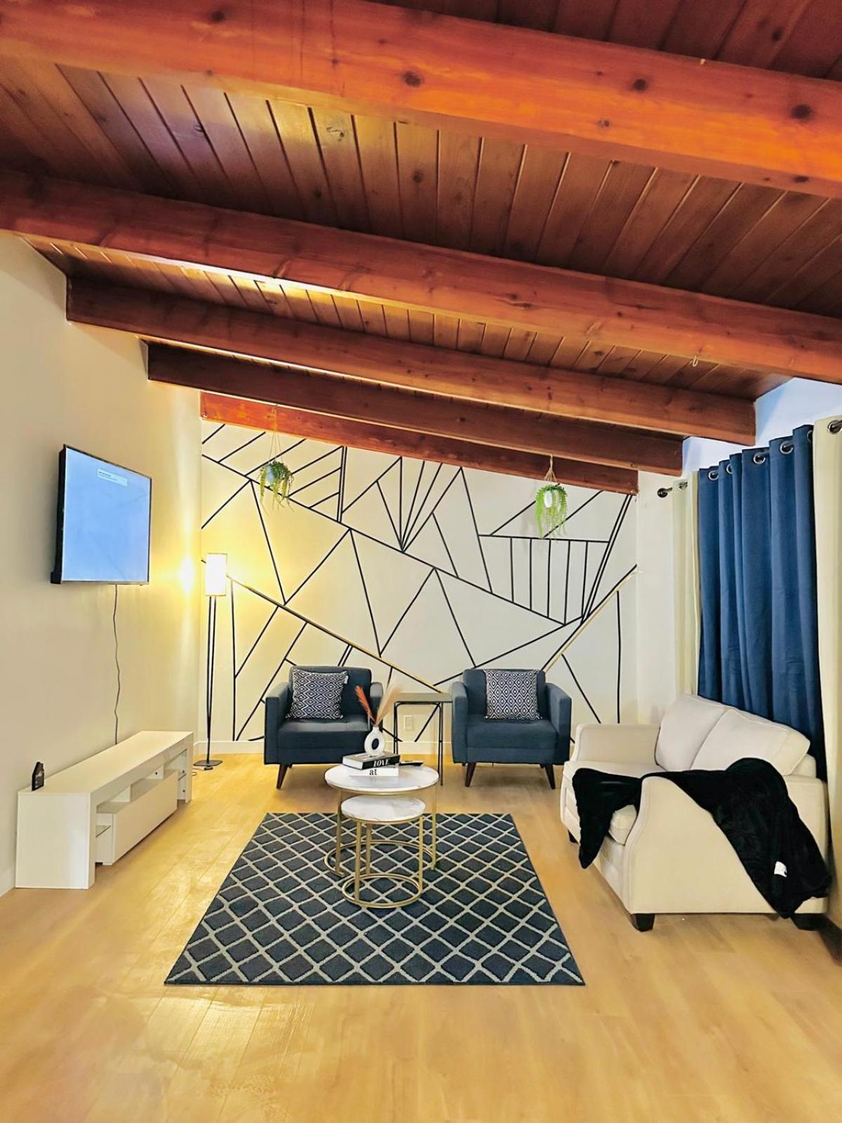 P&n - Queen Room- Dubai Guest house *